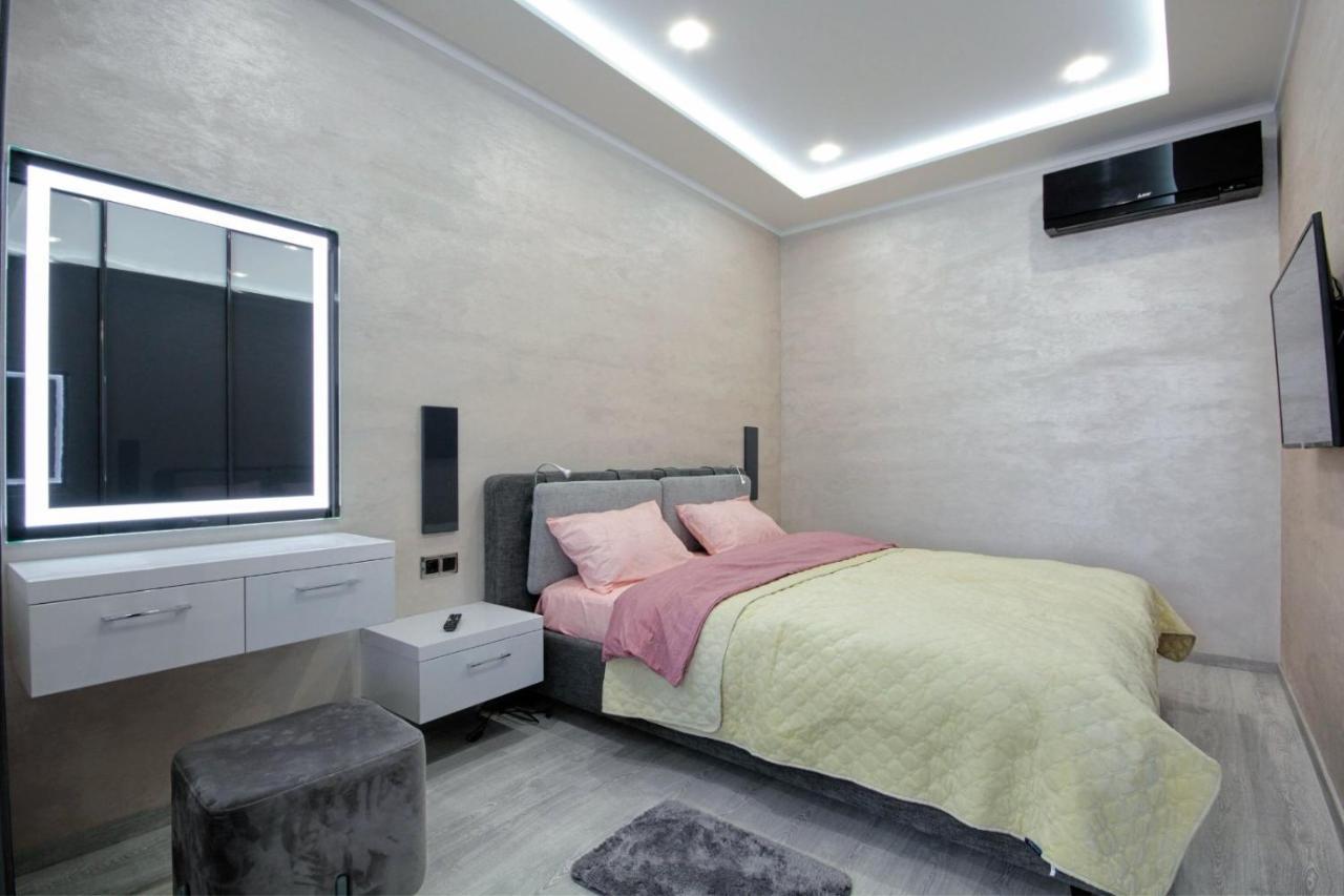 Шикарные Апартаменты У Моря!!! Odessa Extérieur photo